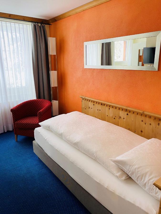 Hotel Maria Sils Maria Buitenkant foto