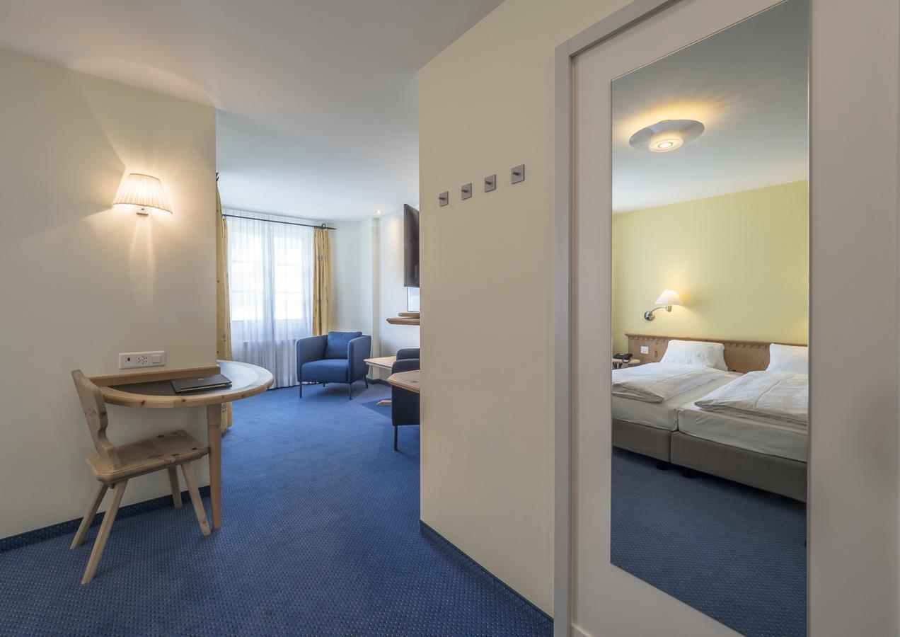 Hotel Maria Sils Maria Buitenkant foto