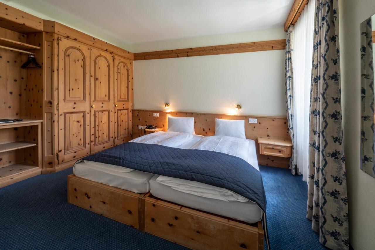 Hotel Maria Sils Maria Buitenkant foto